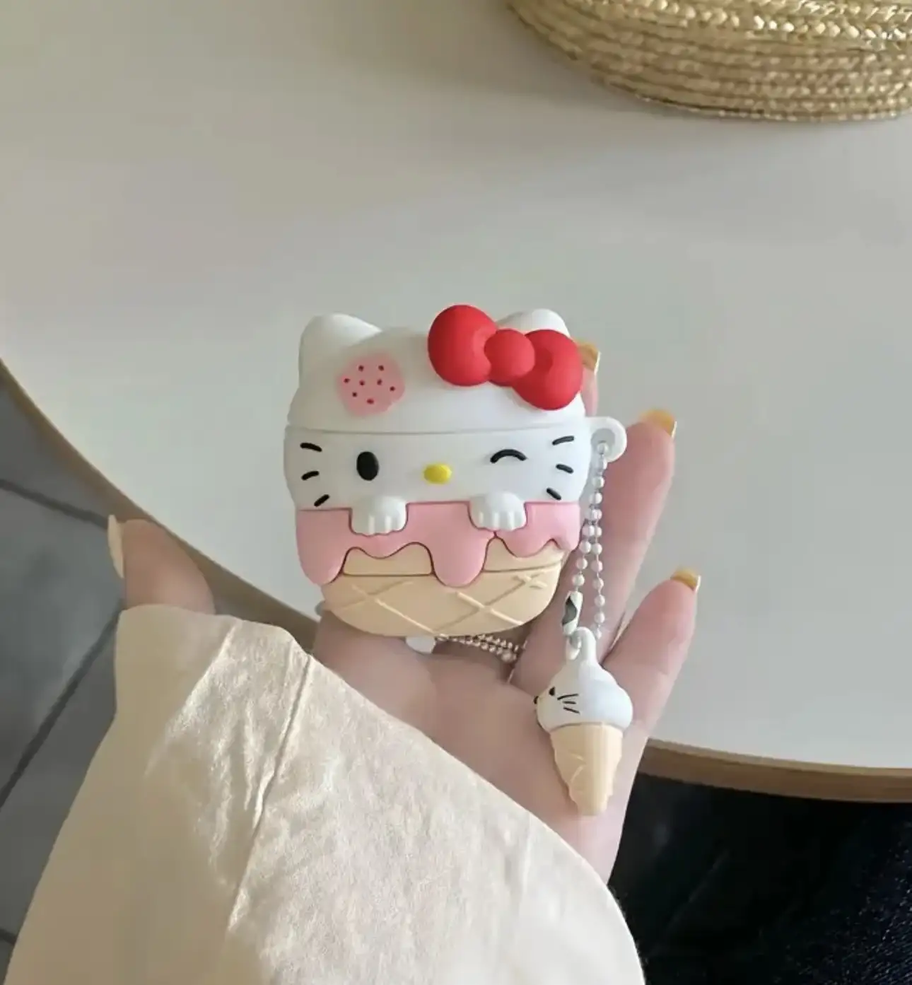 Imagen2_Hello kitty Ice cream (Blanco)